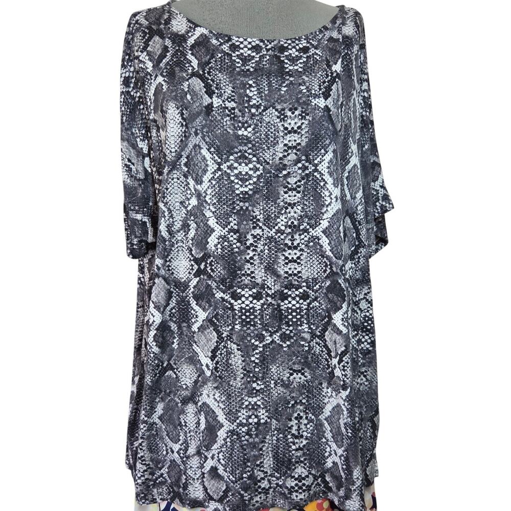 Animal Print Snakeskin Short Sleeve Tee Size 1X